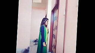 মহিলা-512-xxc
