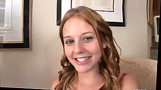 oils-girls-tops-beautiful