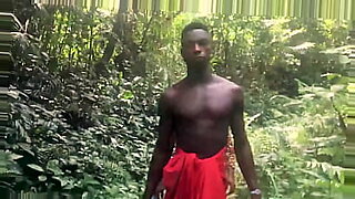 hauna-village-ambunti-east-sepik-province