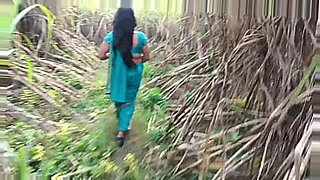 sasur-bahu-fucking-in-field