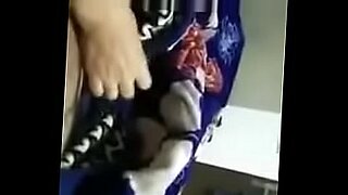 into-the-pussy-of-the-hot-chick-you-met-at-the-bar