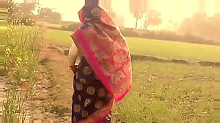 sex-while-hindi-talk