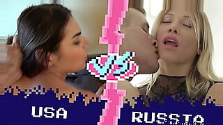 russia two girls