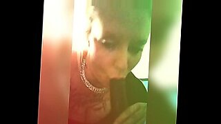 roblox-shy-girl-gives-a-blowjob
